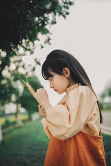001