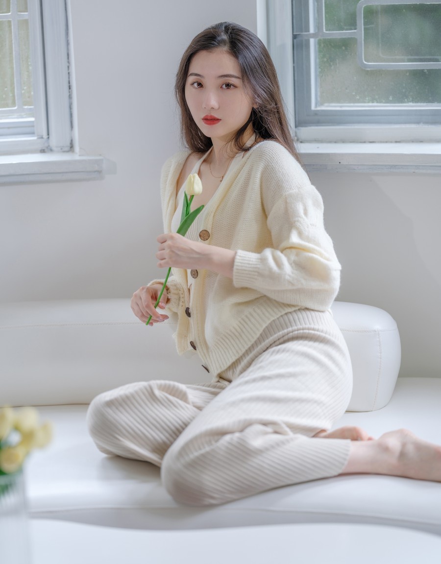 纯欲风模特小麻花摄影lks721