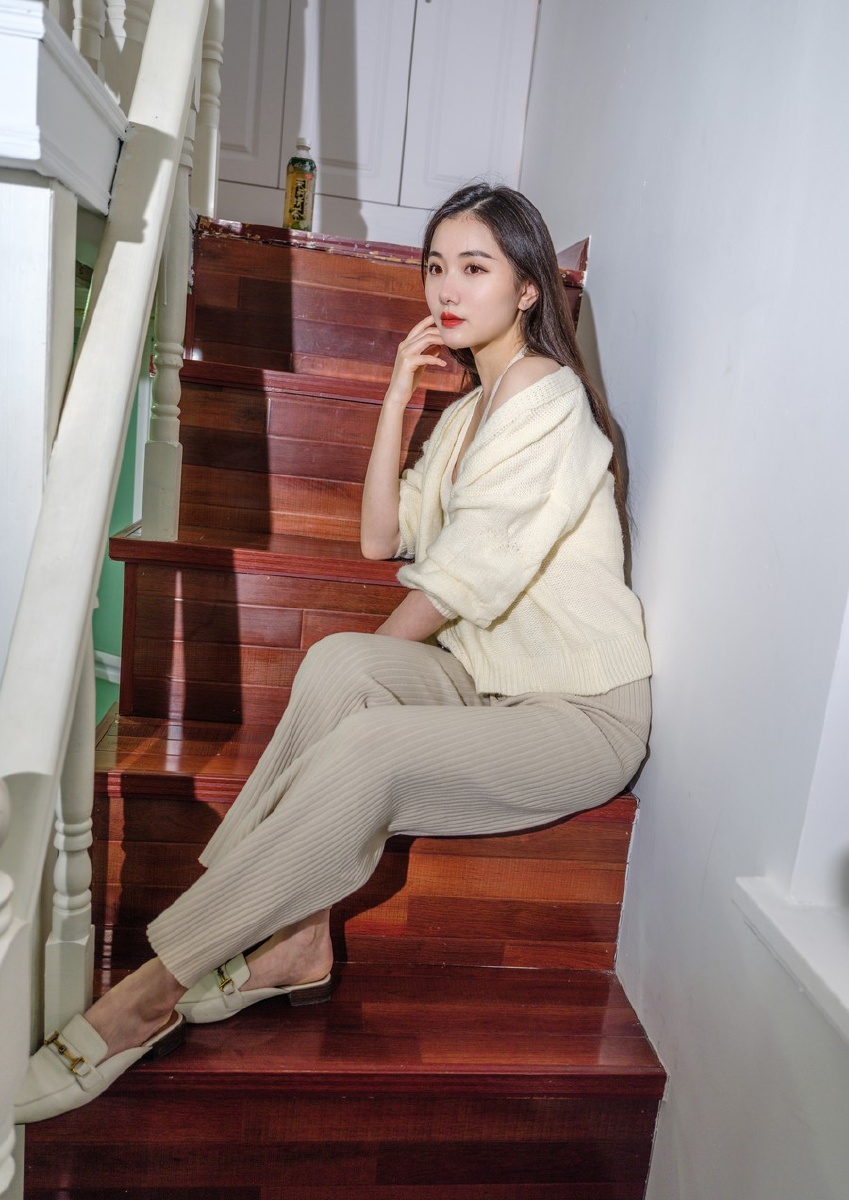 纯欲风模特小麻花摄影lks721