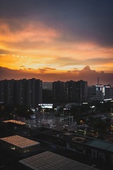 190358