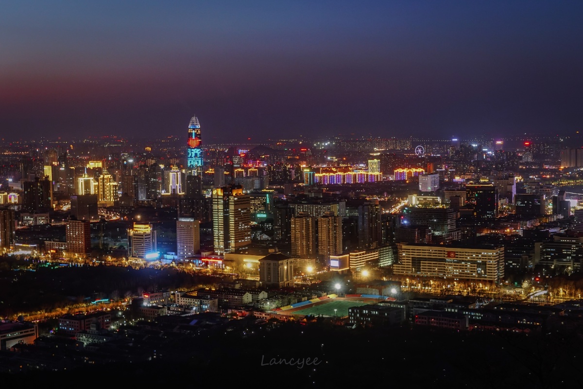 千佛山的日与夜