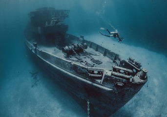 0A4A7524