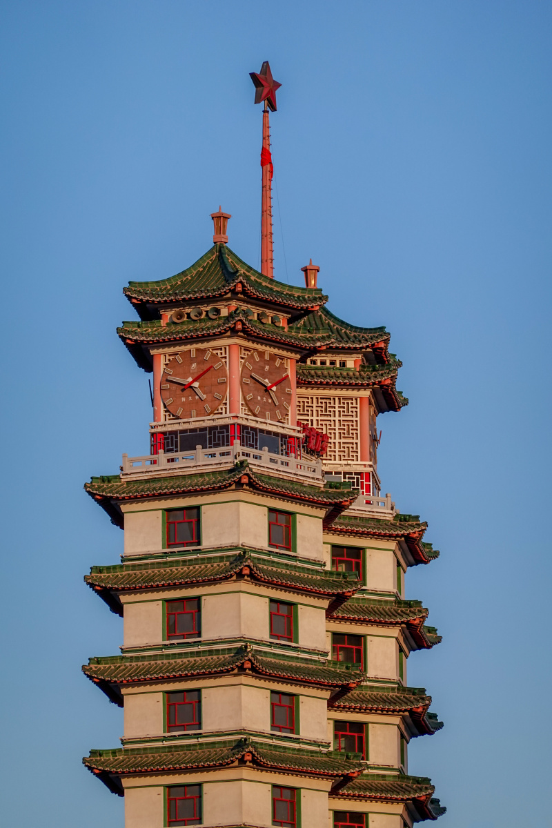 郑州地标建筑二七纪念塔夜景 - 颜小梧 - 图虫