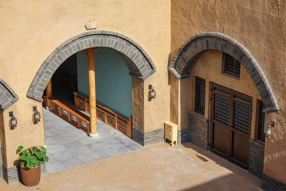 只有河南戏剧幻城地坑院