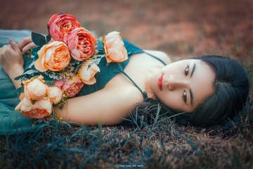Poisonous roses