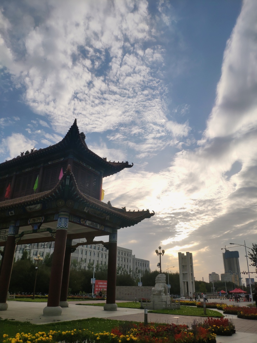 山西农业大学西校门