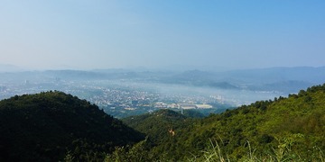 18040