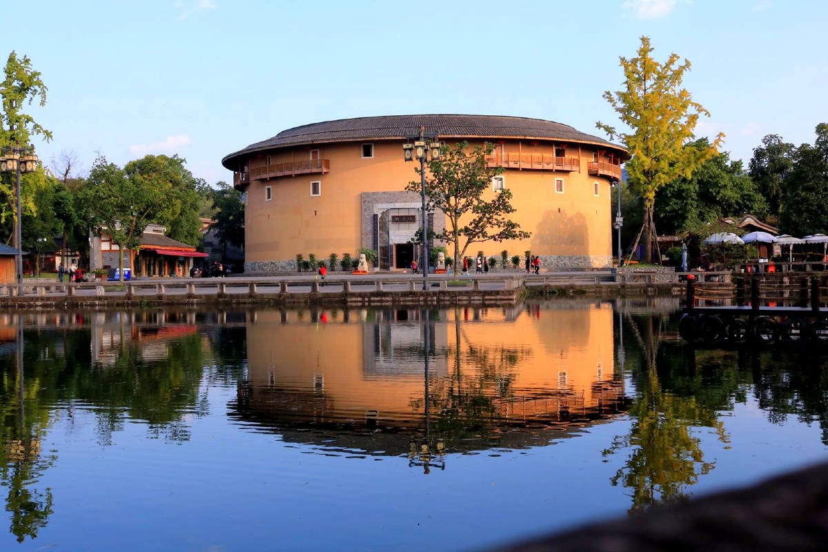 洛带古镇 - 创作者158506447328469