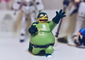 001