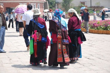 塔尔寺内