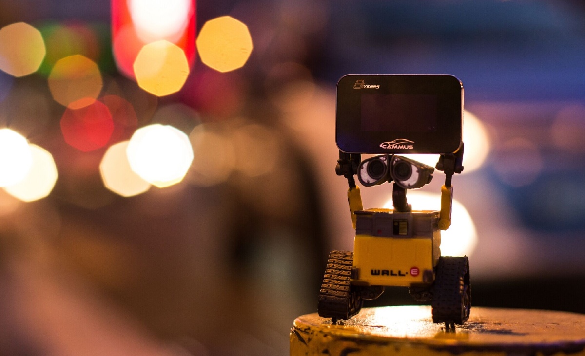 瓦力机器人变形金刚