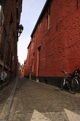 RED ALLEY