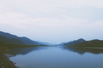 4232