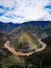 十万大山，三江并流