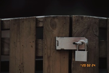001