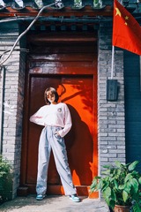 001