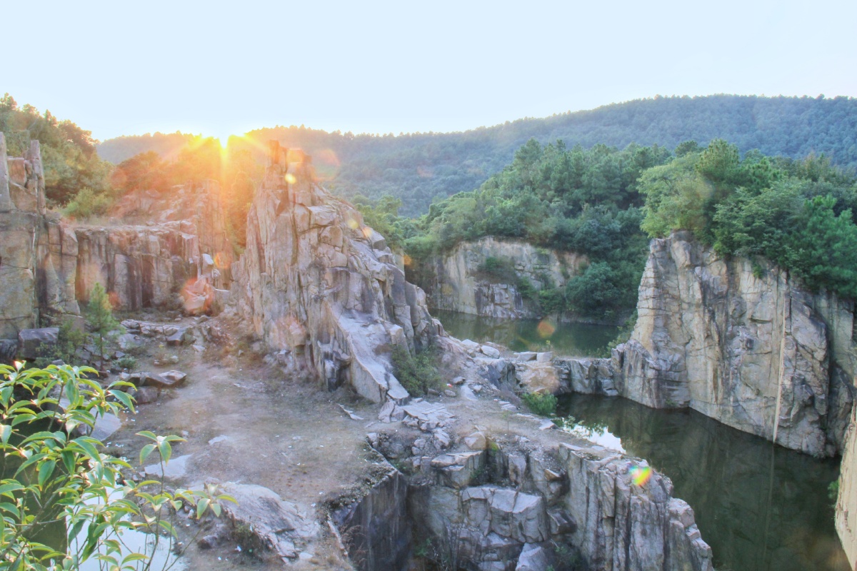 苏州天池山老鹰谷
