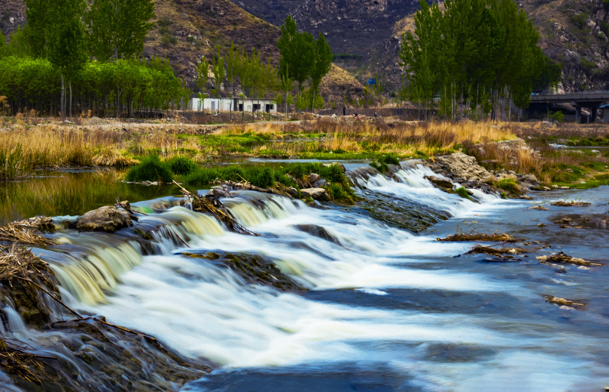 唐河流经唐县的