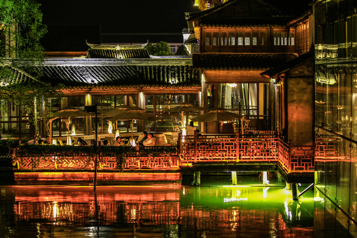 江南古镇乌镇夜景