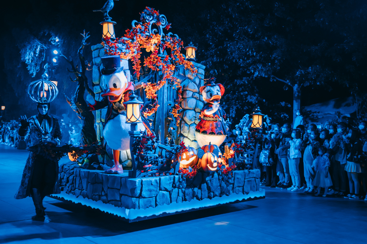 迪士尼万圣节花车巡游 - 迅游 - 图虫