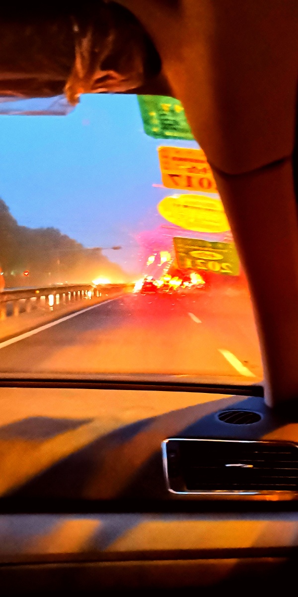 傍晚光影61车里车外