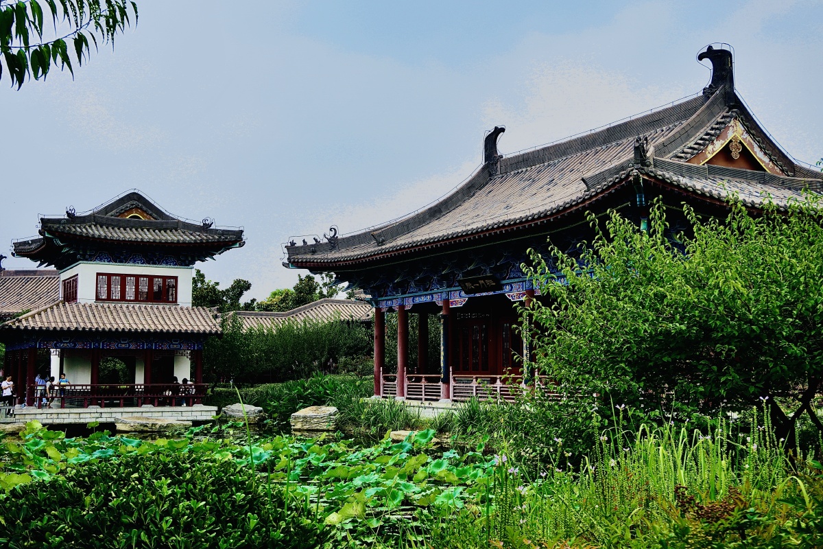 亭台楼阁摄于郑州园博园豫园