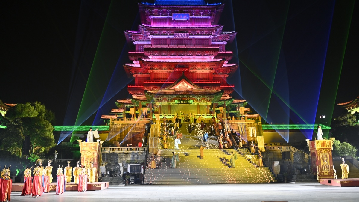 南昌寻梦滕王阁