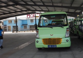 672937