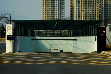 65381