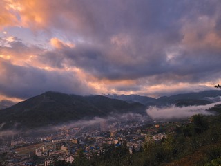 268059