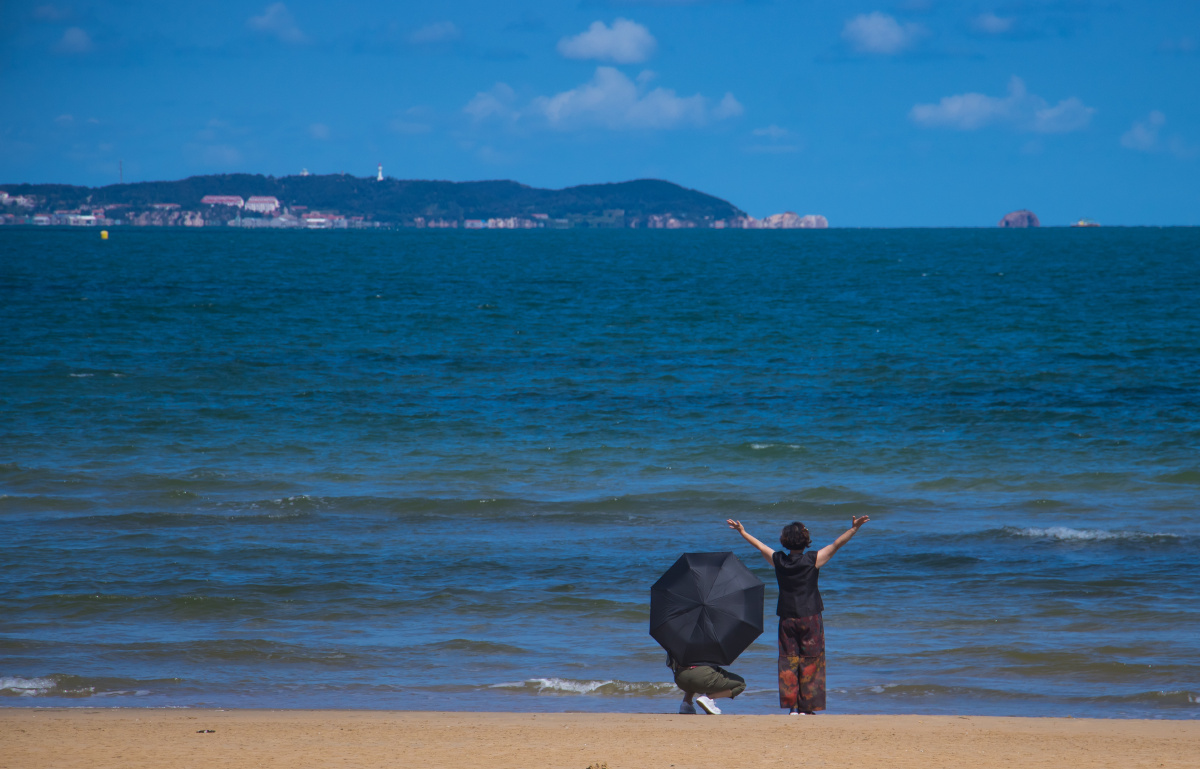 拥抱大海