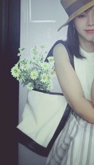 E9CA3FE7-3D09-4E13-A9AE-42D9A346EA08/L0/001