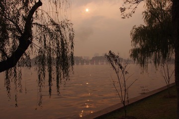 玄武湖
