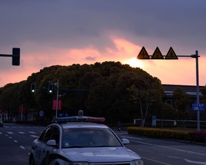 1170571