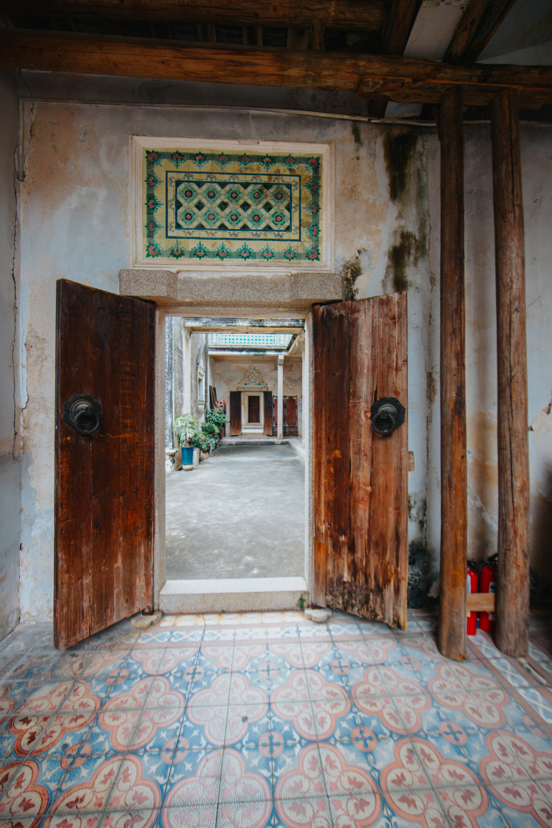 潮汕厝角头前美村