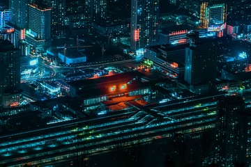 33587