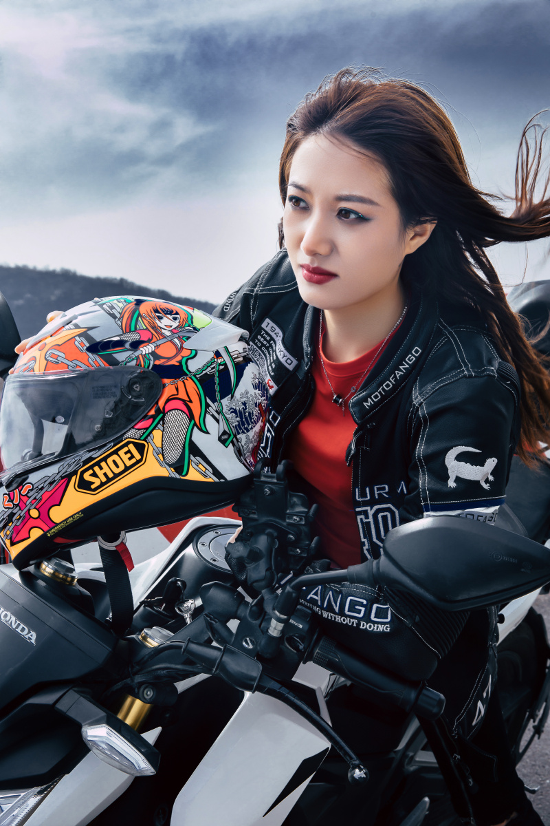 机车写真 - 会拍照的江流儿