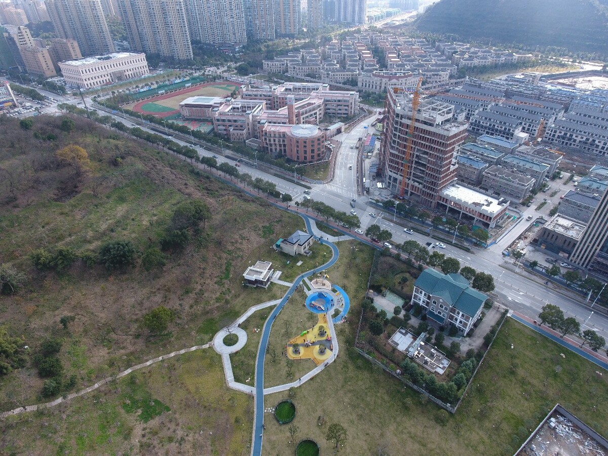 青岛南公司小区学区房