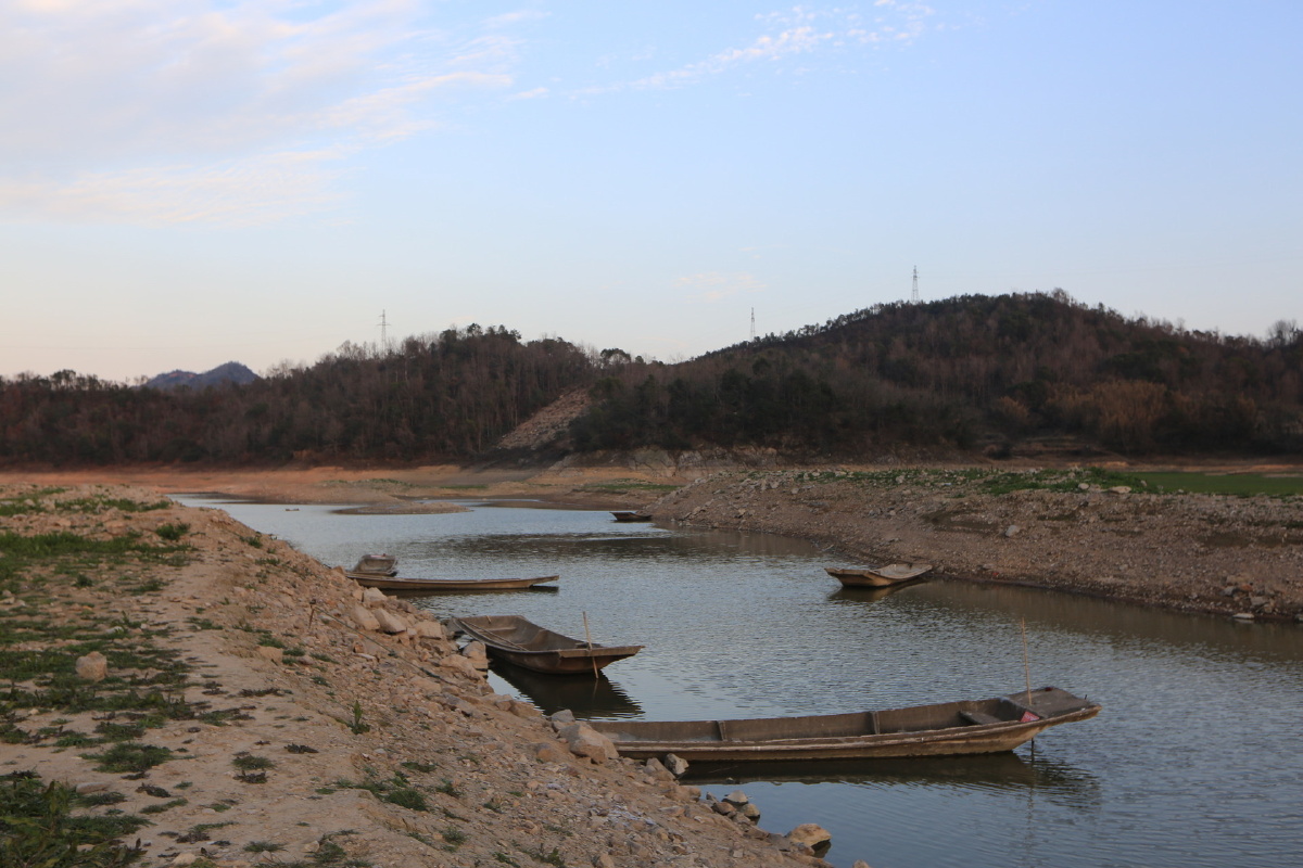 湖漫水库