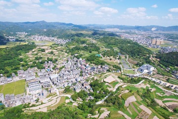 BD0798A5-DC35-4599-B18D-704A6019F994/L0/001