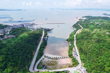 51F515AA-9EC0-47EF-9A6C-971F786B4A2D/L0/001