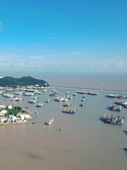 C580AA10-418C-4BA5-804F-42E39F8A62D2/L0/001