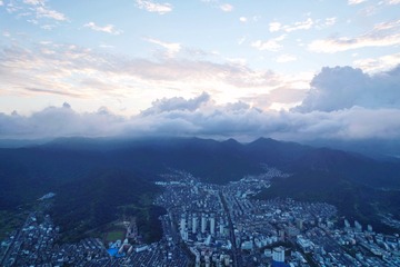 65D9E732-B2DE-4BB2-99FF-E600963ADA33/L0/001