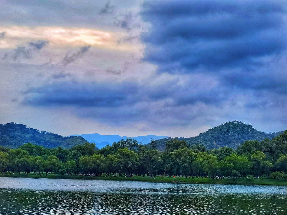 悠悠人生静在山水之间承德避暑山庄