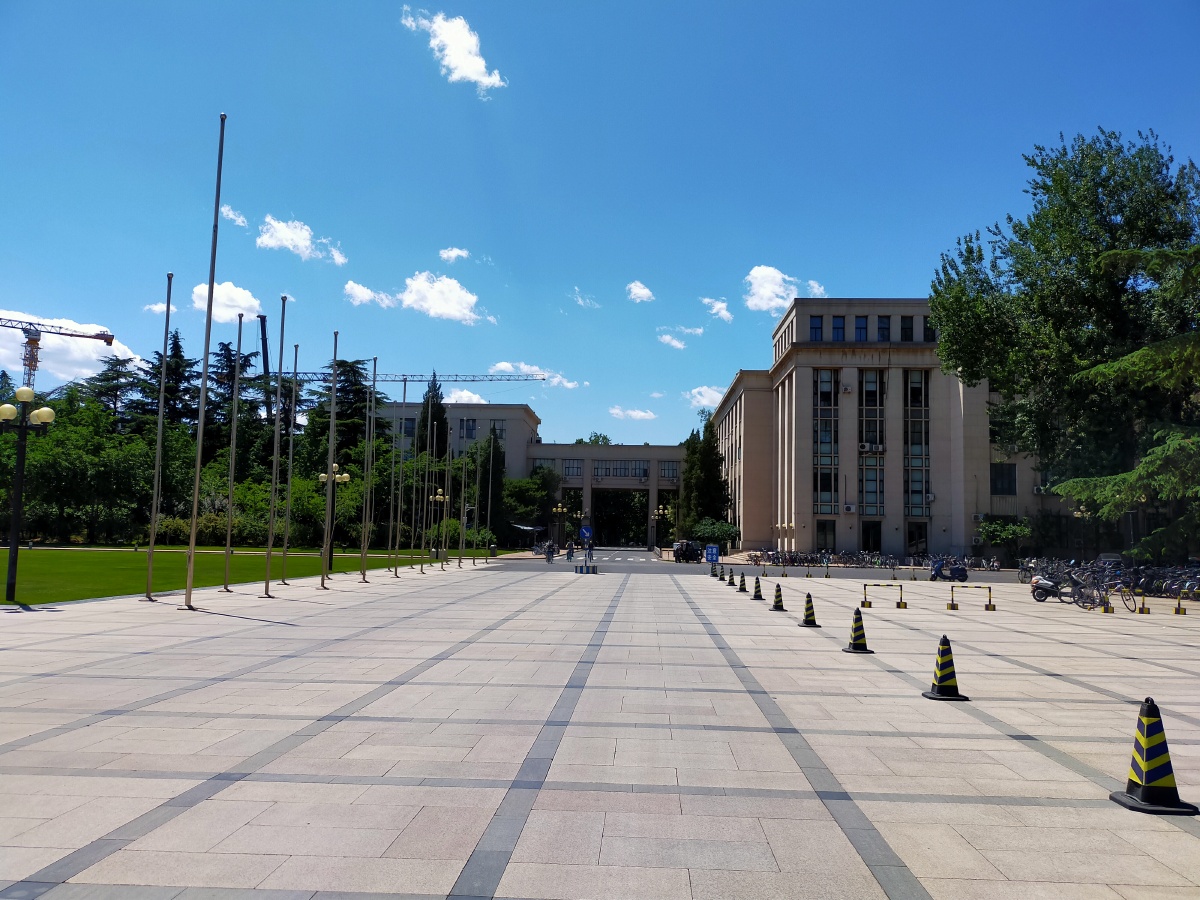 清华大学中央主楼好美