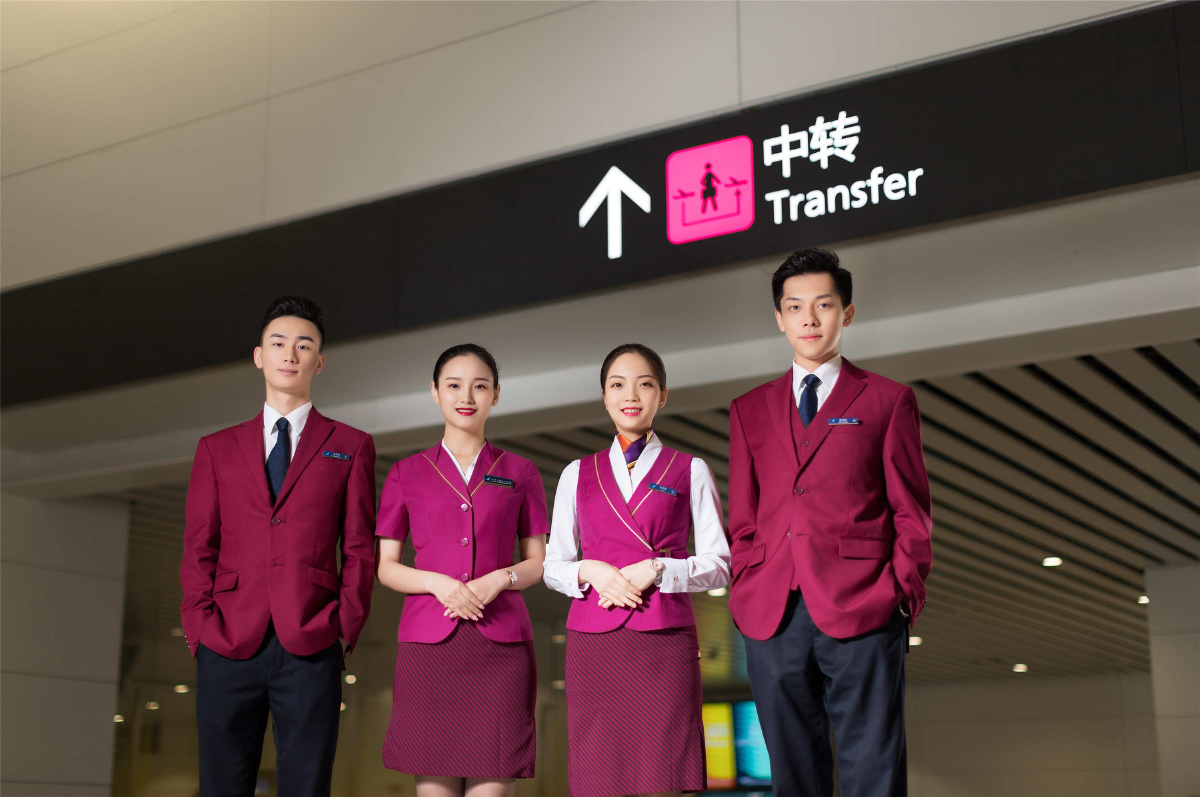 南航地面服务制服形象