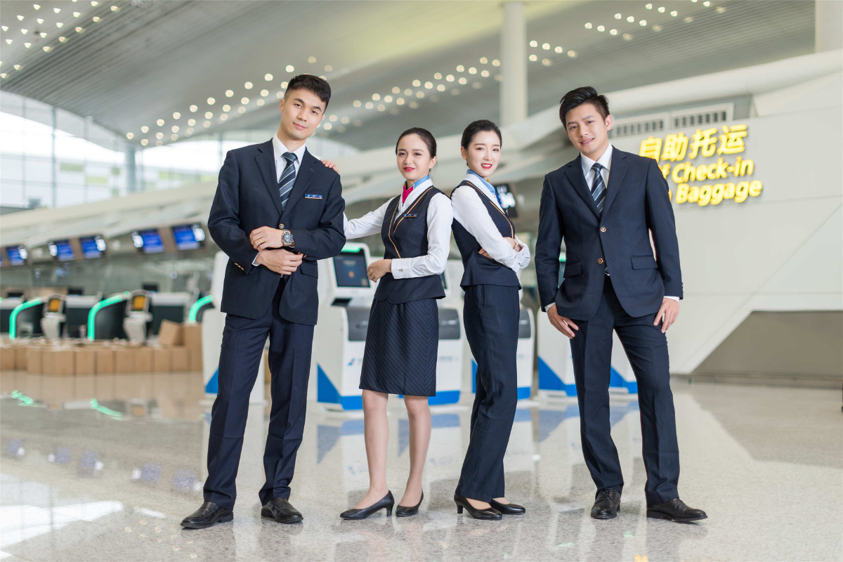 南航地面服务制服形象