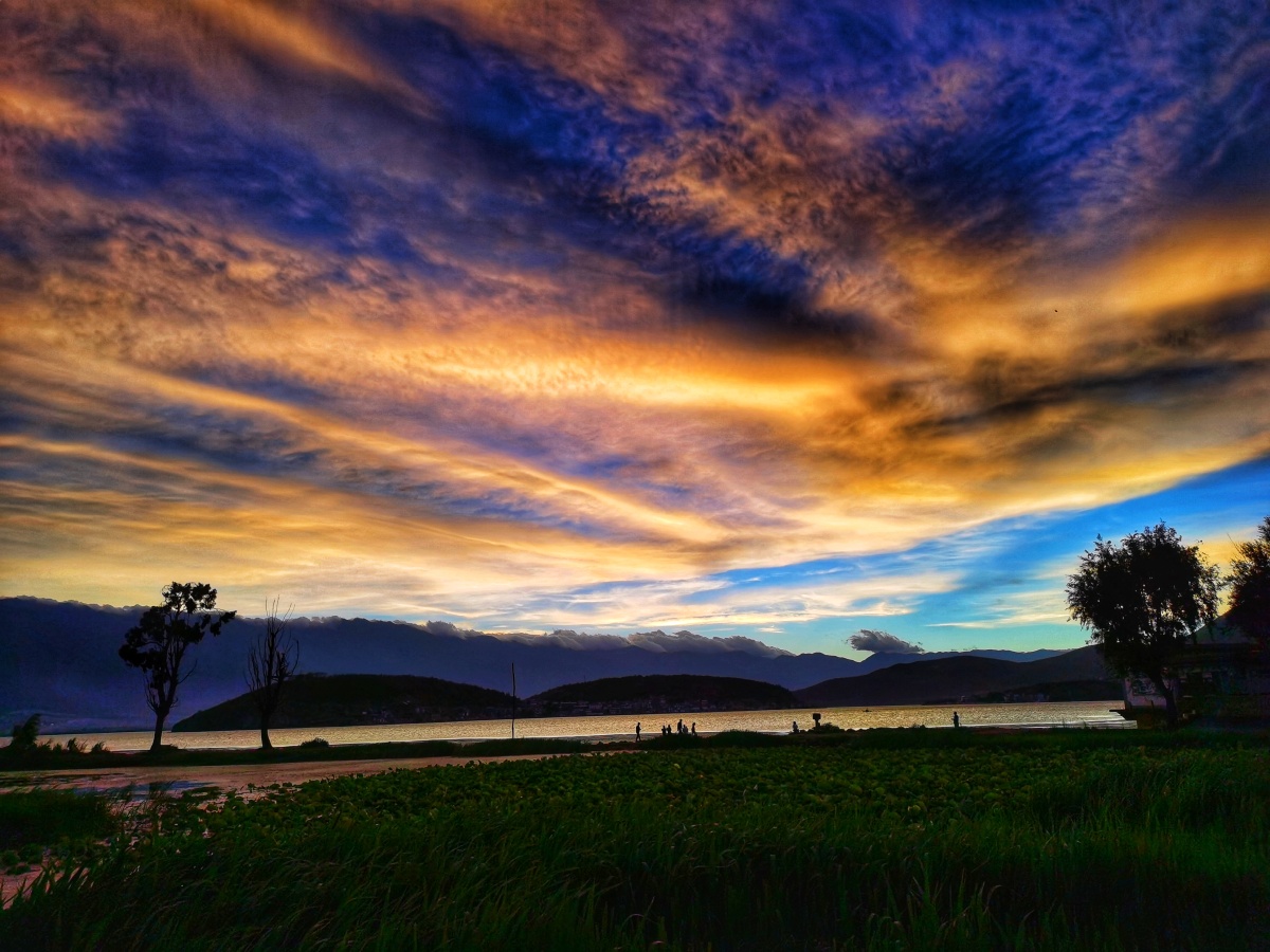 云南大理五彩祥云