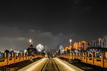 001