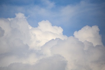 105176